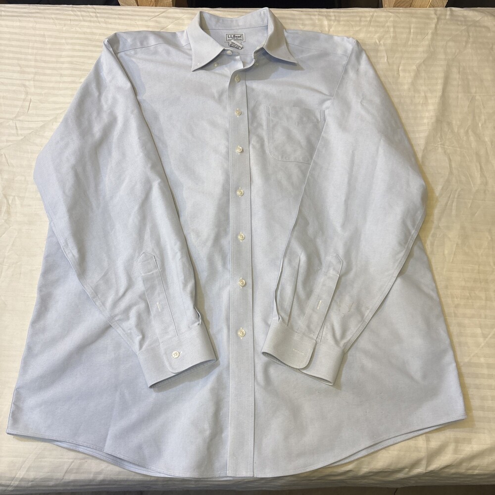 Vintage LL Bean Dress Shirt Mens 17.5 37 XL Blue Resistant Button Oxford.
